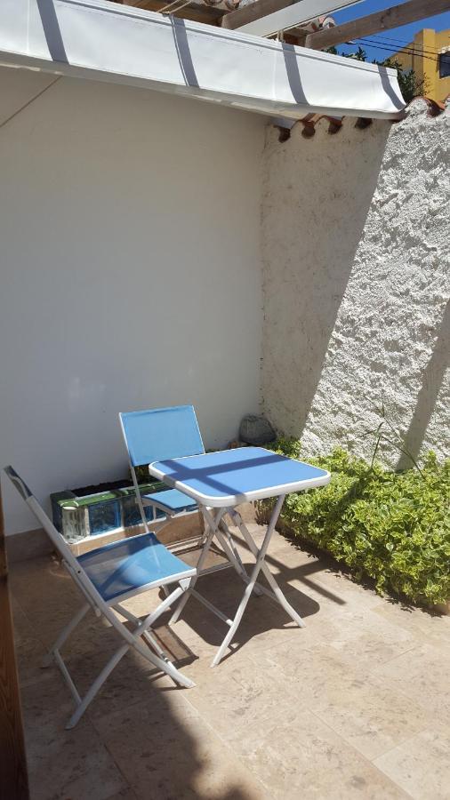 Semi-Detached Adosado Con Encanto -130 M2 - Wifi 600 Mb - Piscina Comunitaria - Patio Privado Torremolinos Kültér fotó
